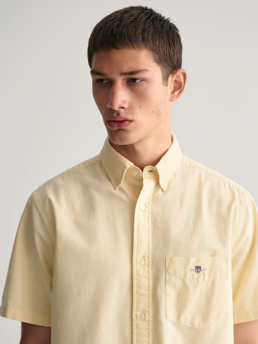 Gant Men Yellow Solid Button-down Collar Long Sleeves Shirt