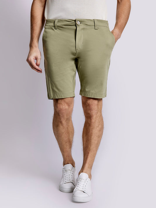 Bruun & Stengade Men Green Solid Regular Fit Shorts