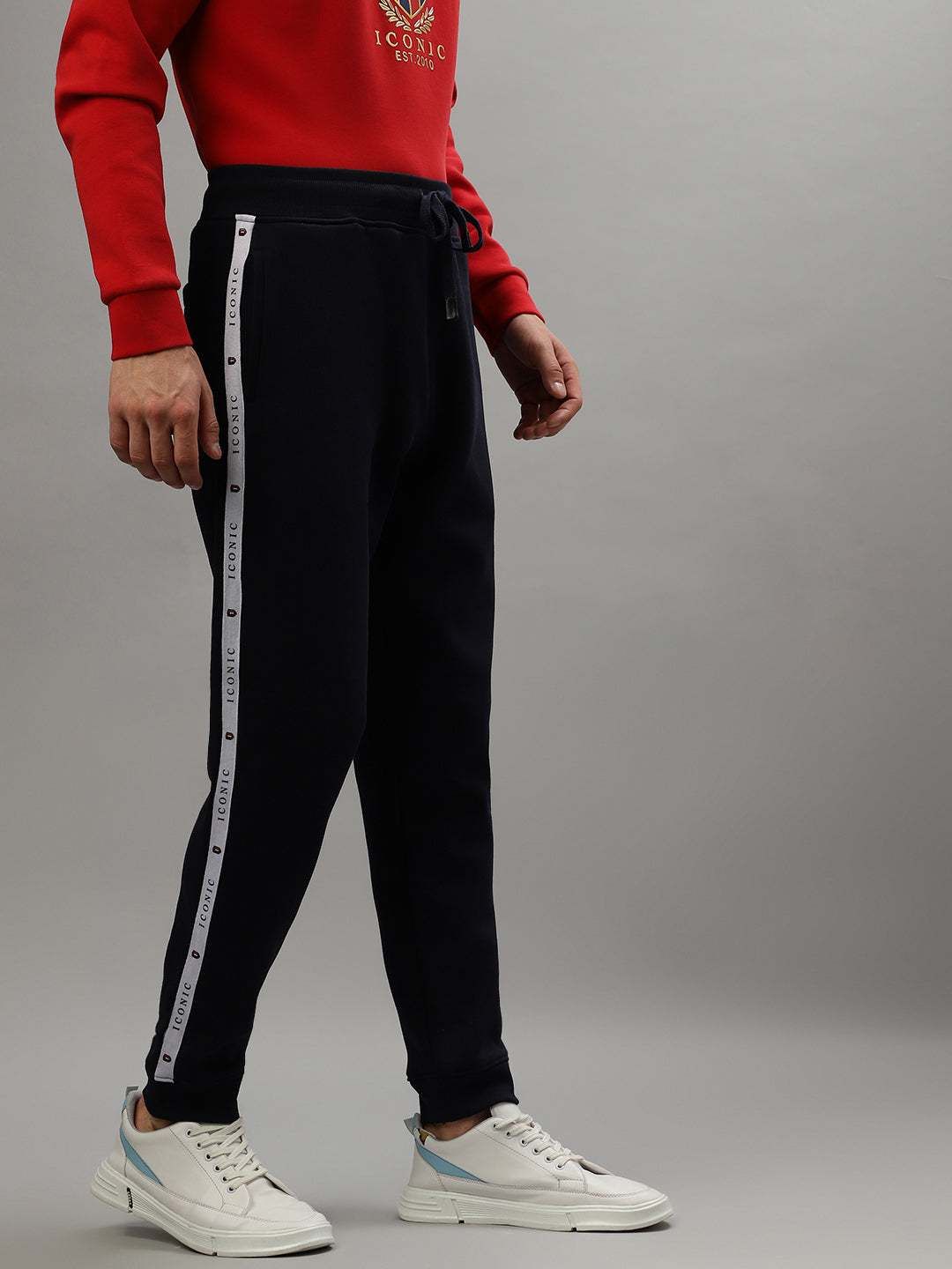 Iconic Men Solid Regular Fit Sweatpant