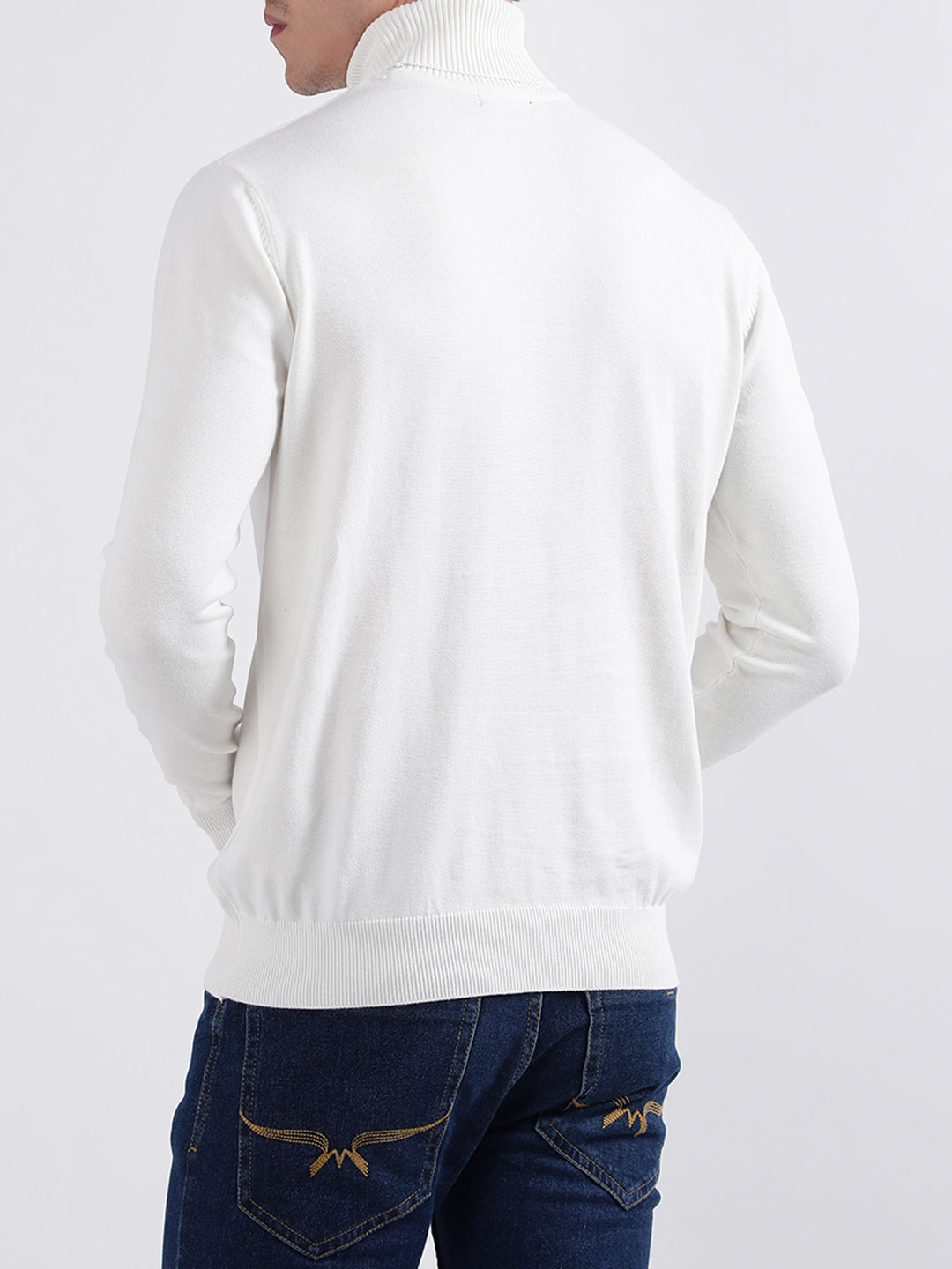 Iconic Men White Solid Round Neck Sweater