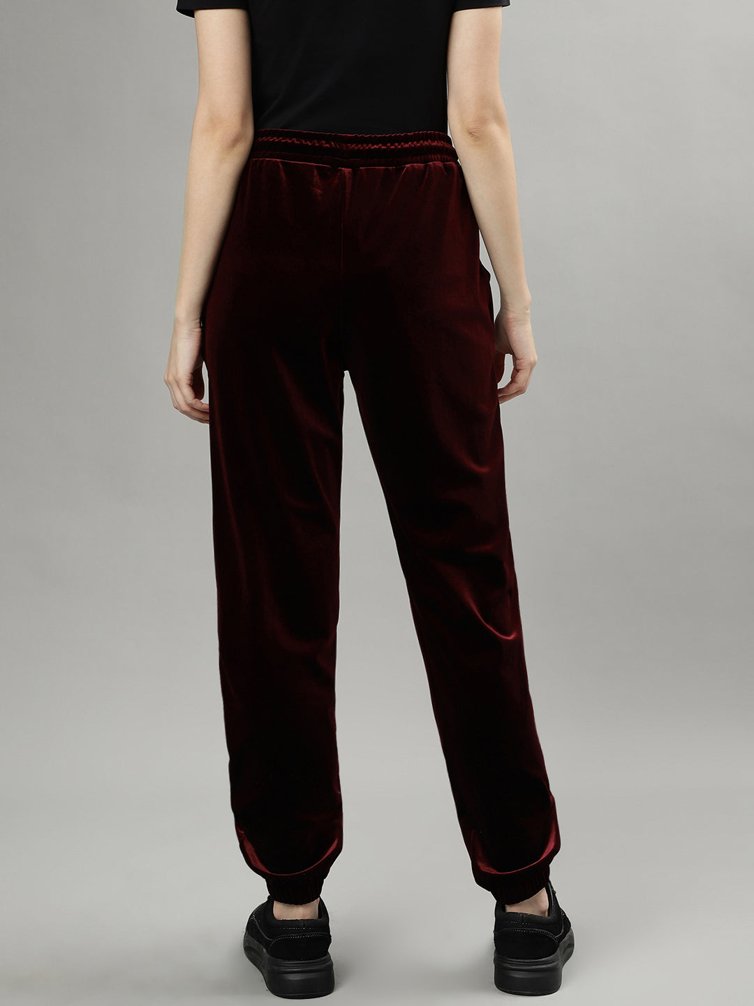 Iconic Women Solid Regular Fit Trackpant