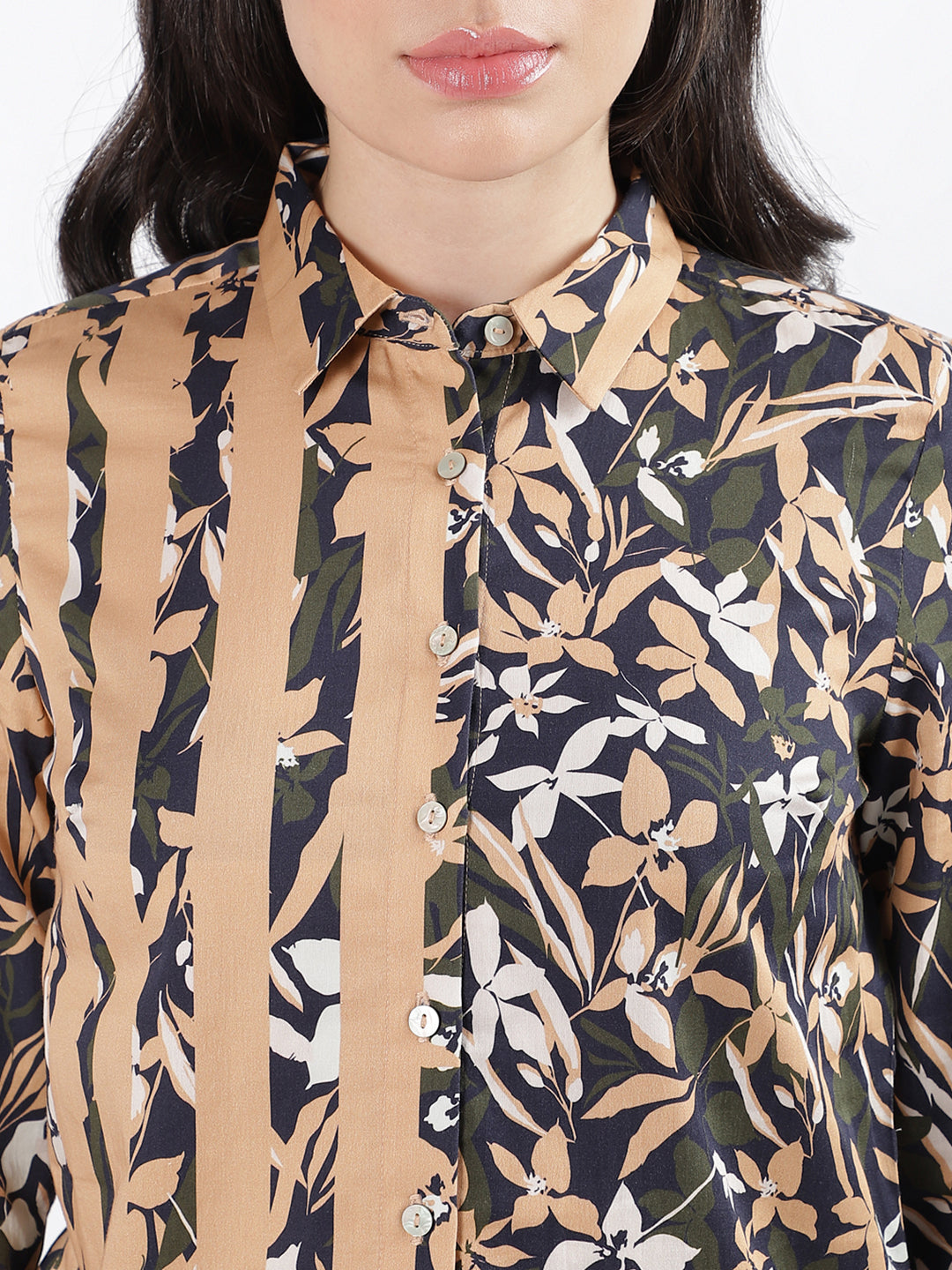 Iconic Women Printed Collar Full Sleeves Top