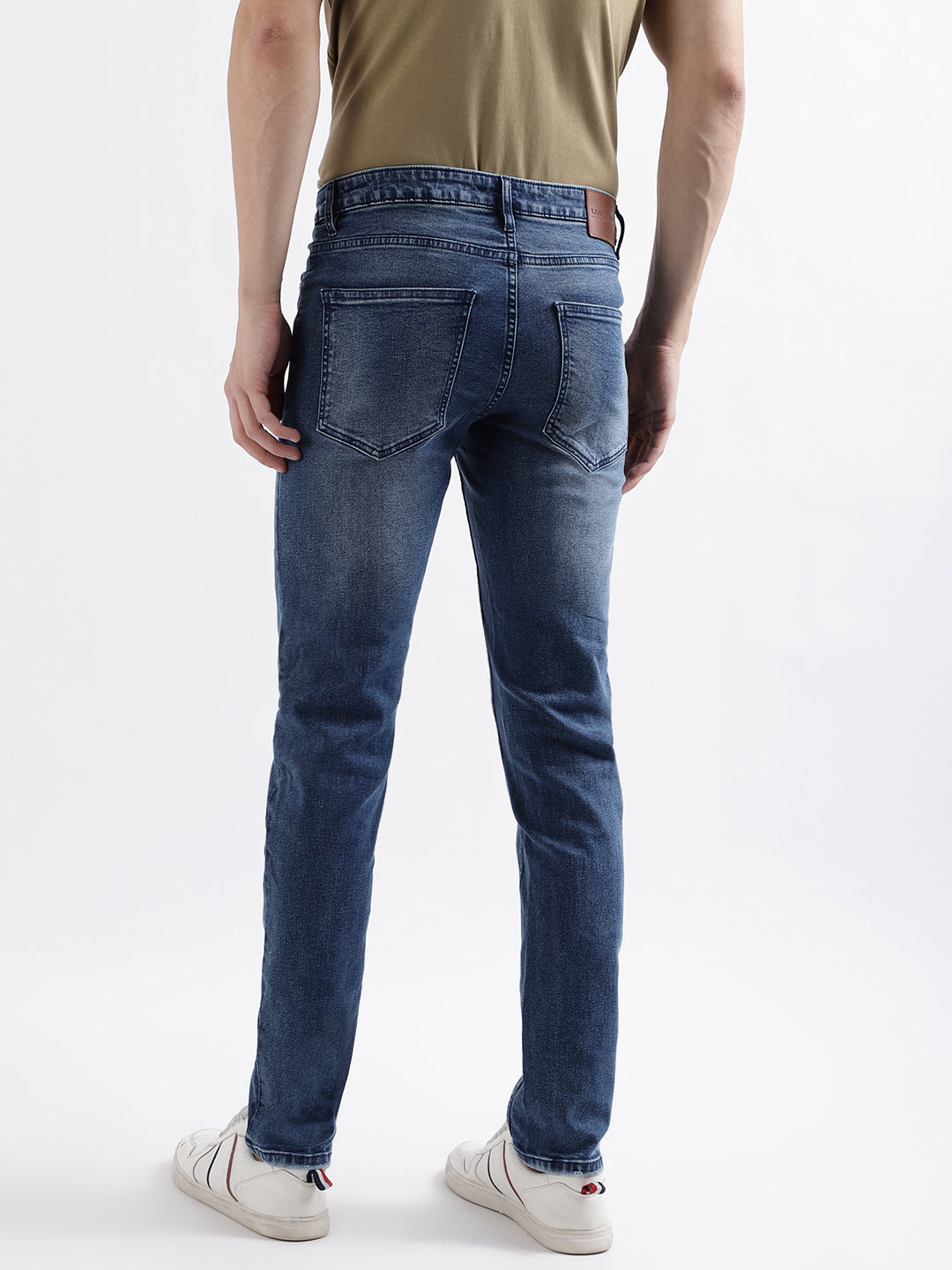 Lindbergh Men Blue Solid Tapered Fit Jeans