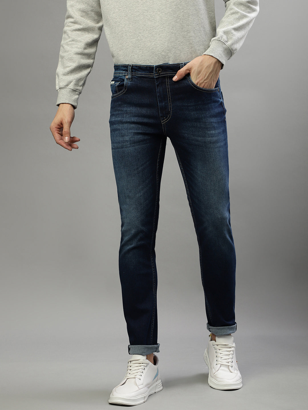 Lindbergh Men Slim Tapered Jeans