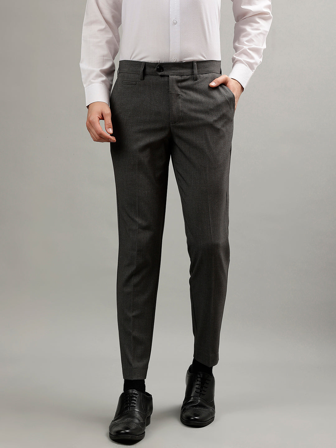 Lindbergh Men Grey Solid Mid-Rise Slim Fit Formal Trouser