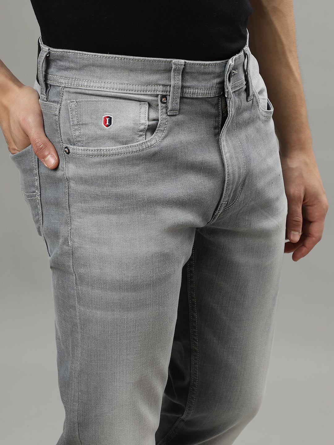 Iconic Men Grey Washed Mid-Rise Tapered Fit Jeans