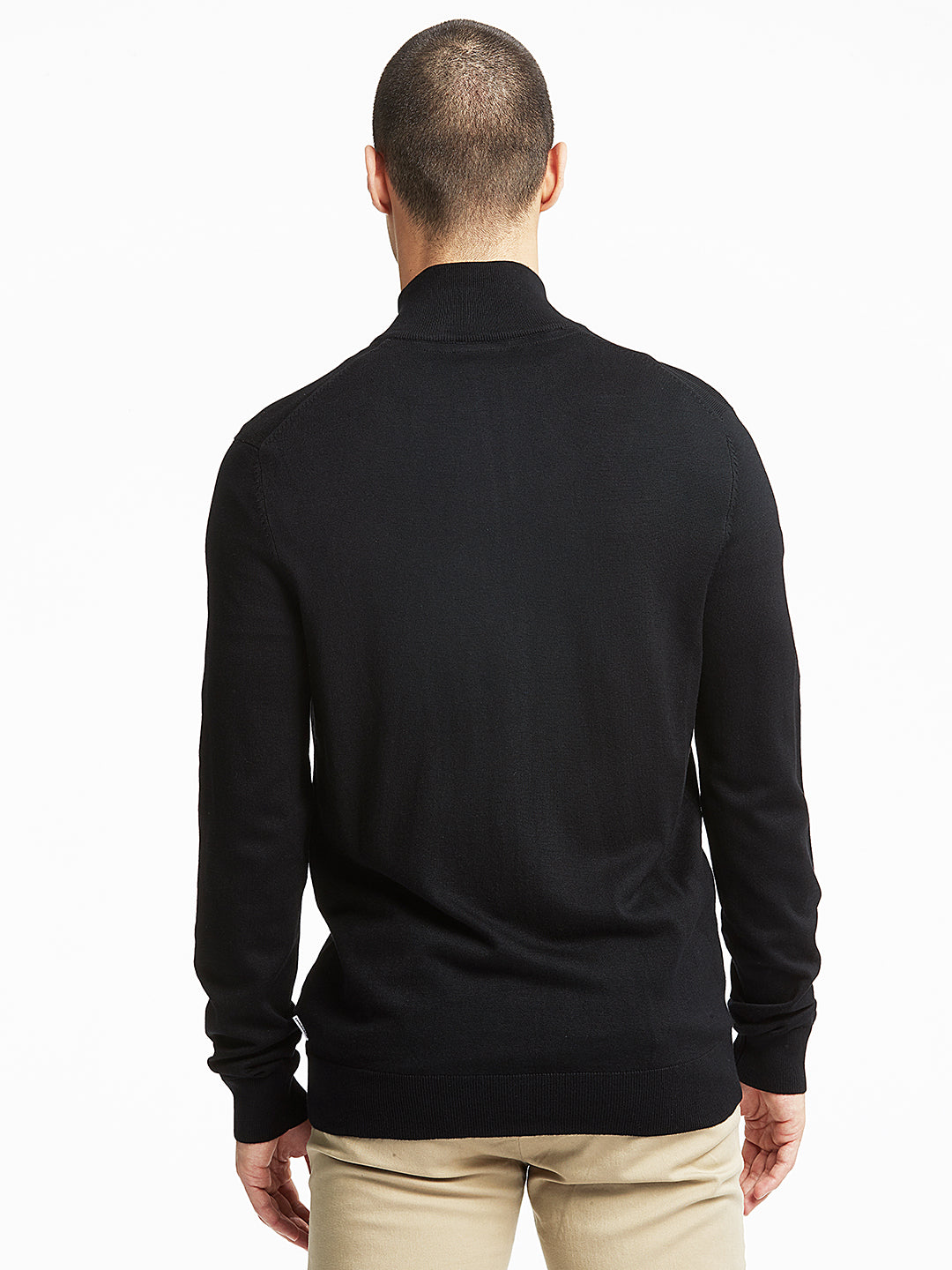 Lindbergh Men Black Solid Sweater