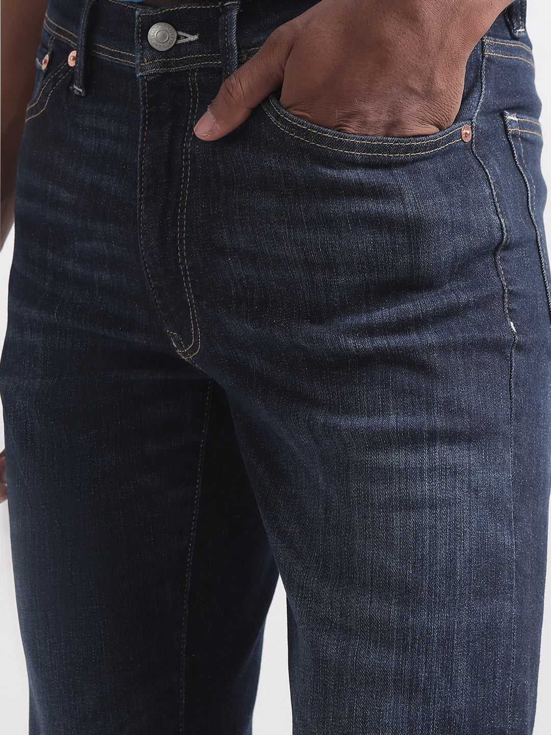 Gant Men Slim Fit Cotton Light Fade Jeans