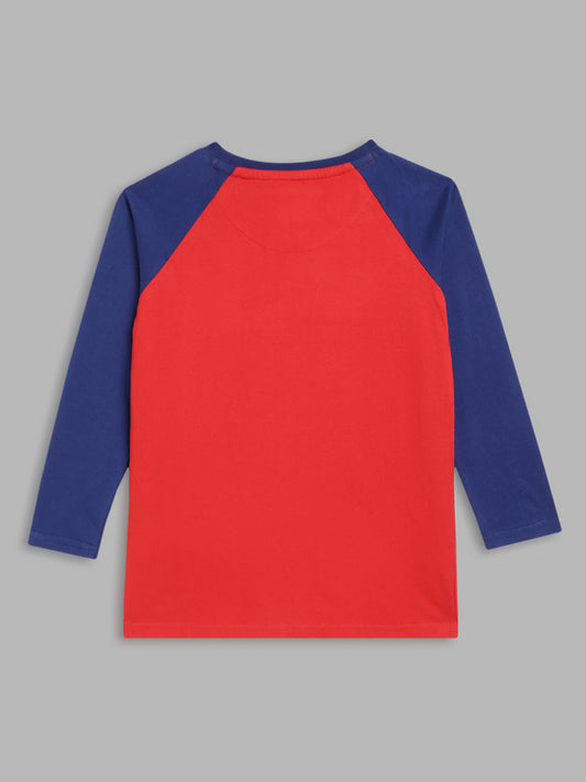 Blue Giraffe Boys Red Colour blocked TShirt