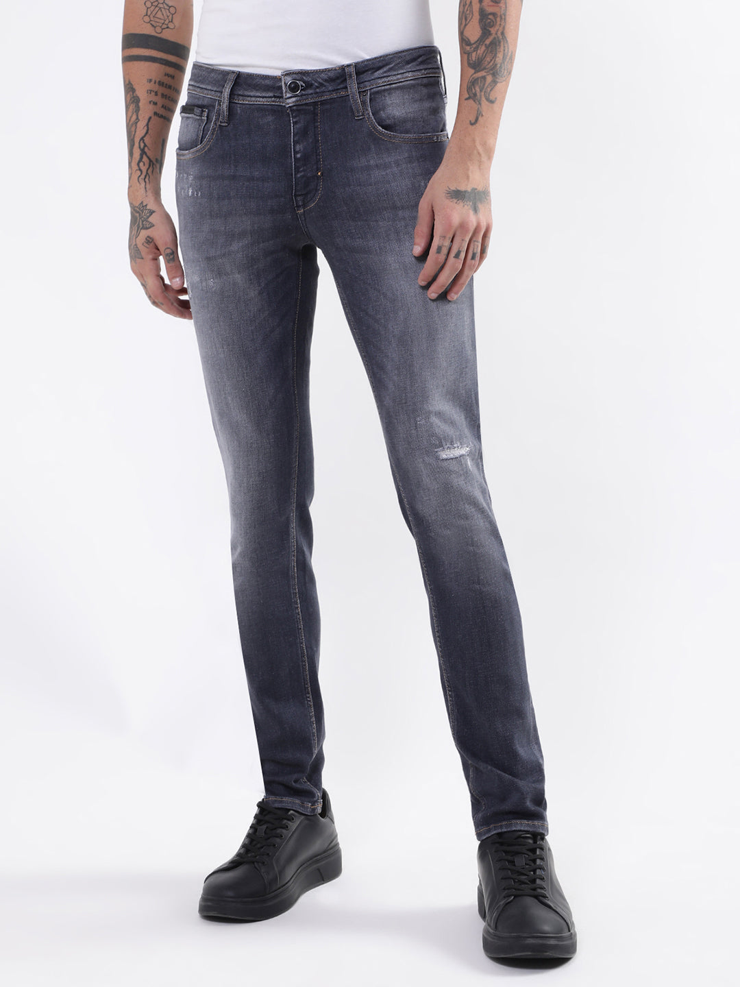 Antony Morato Men Grey Tapered Fit Slash Knee Light Fade Stretchable Cotton Jeans