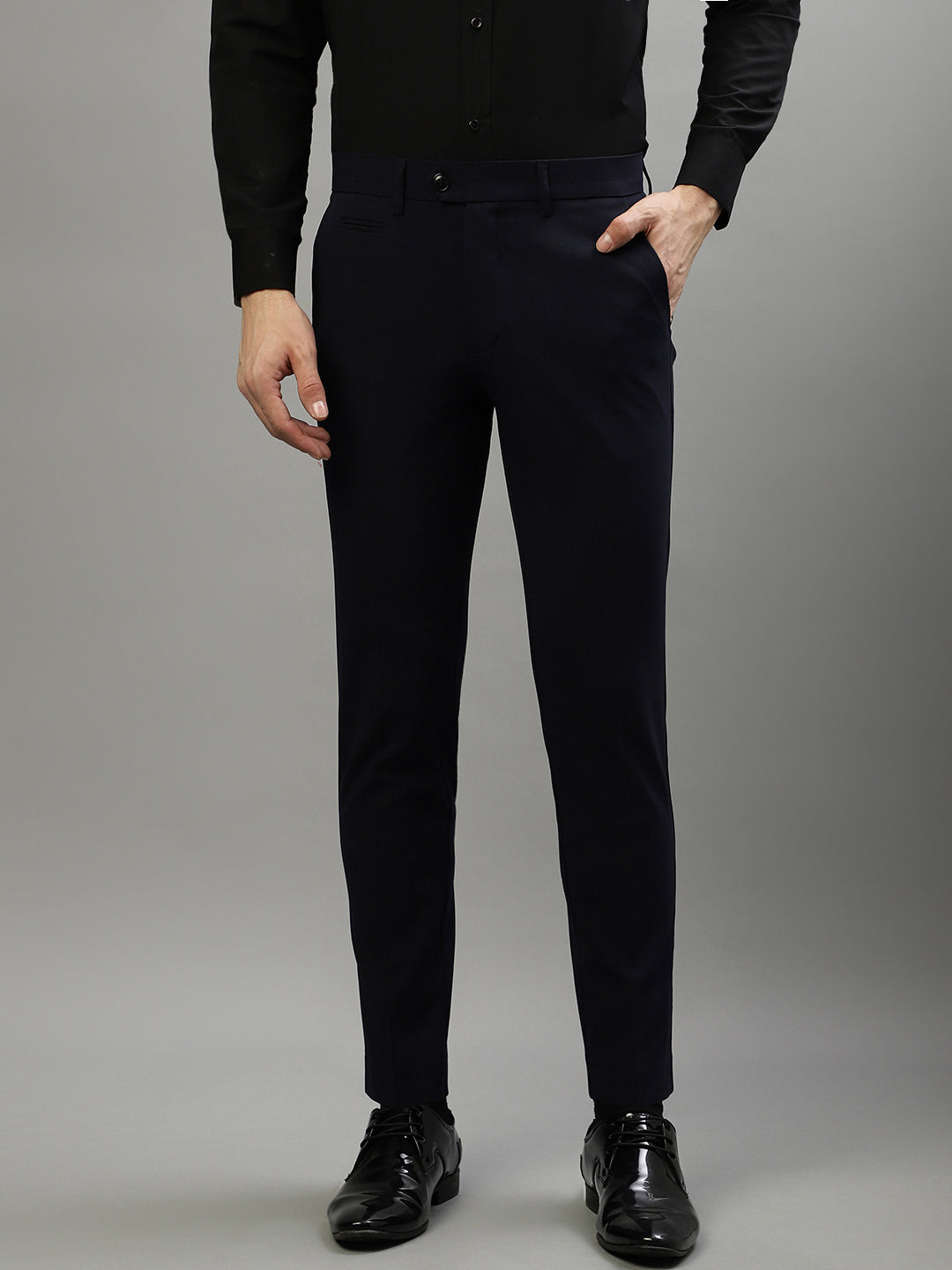 Plus Size Slim Tapered Fit Cargo trousers | Black | Jack & Jones®