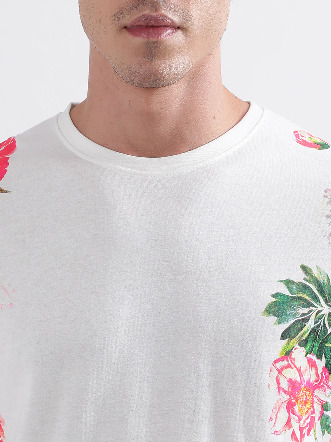 Lindbergh Off White Floral Print Regular Fit T-Shirt