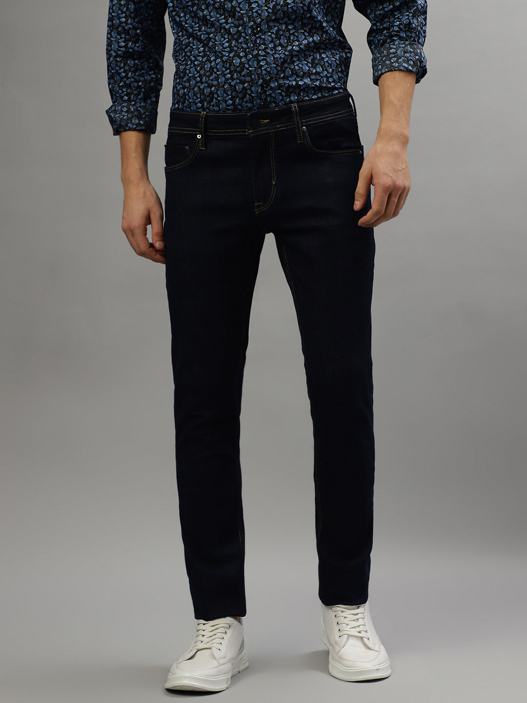 Antony Morato Men Solid Tapered Fit Jeans