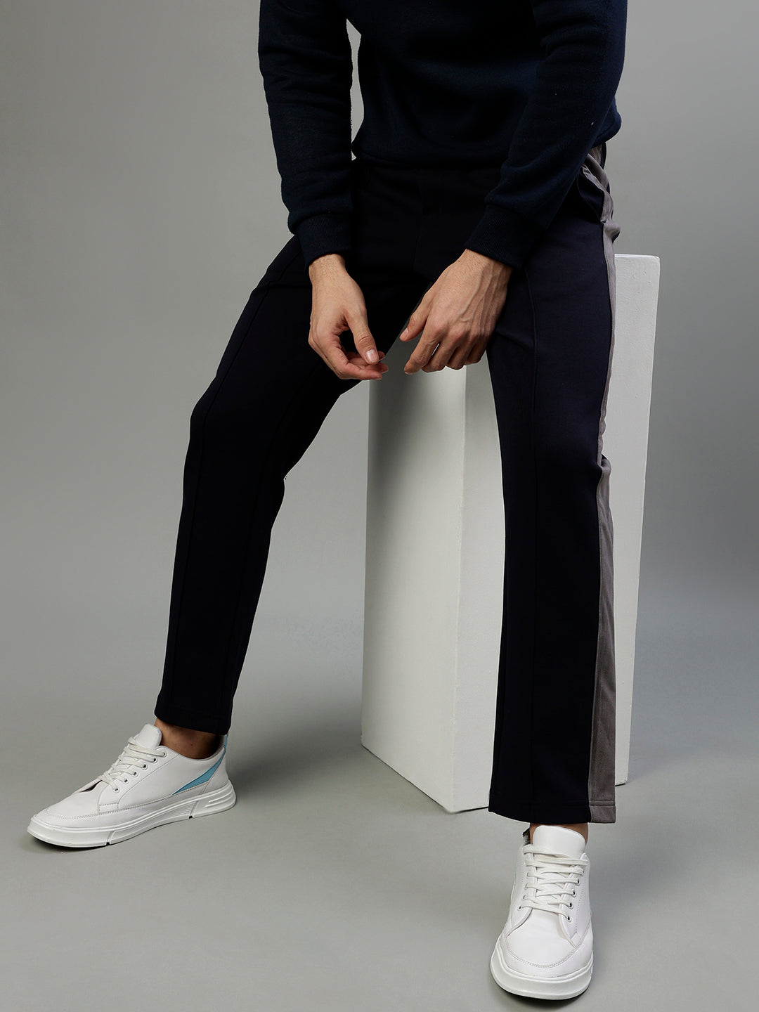 Antony Morato Men Colour blocked Regular Fit Sweatpant