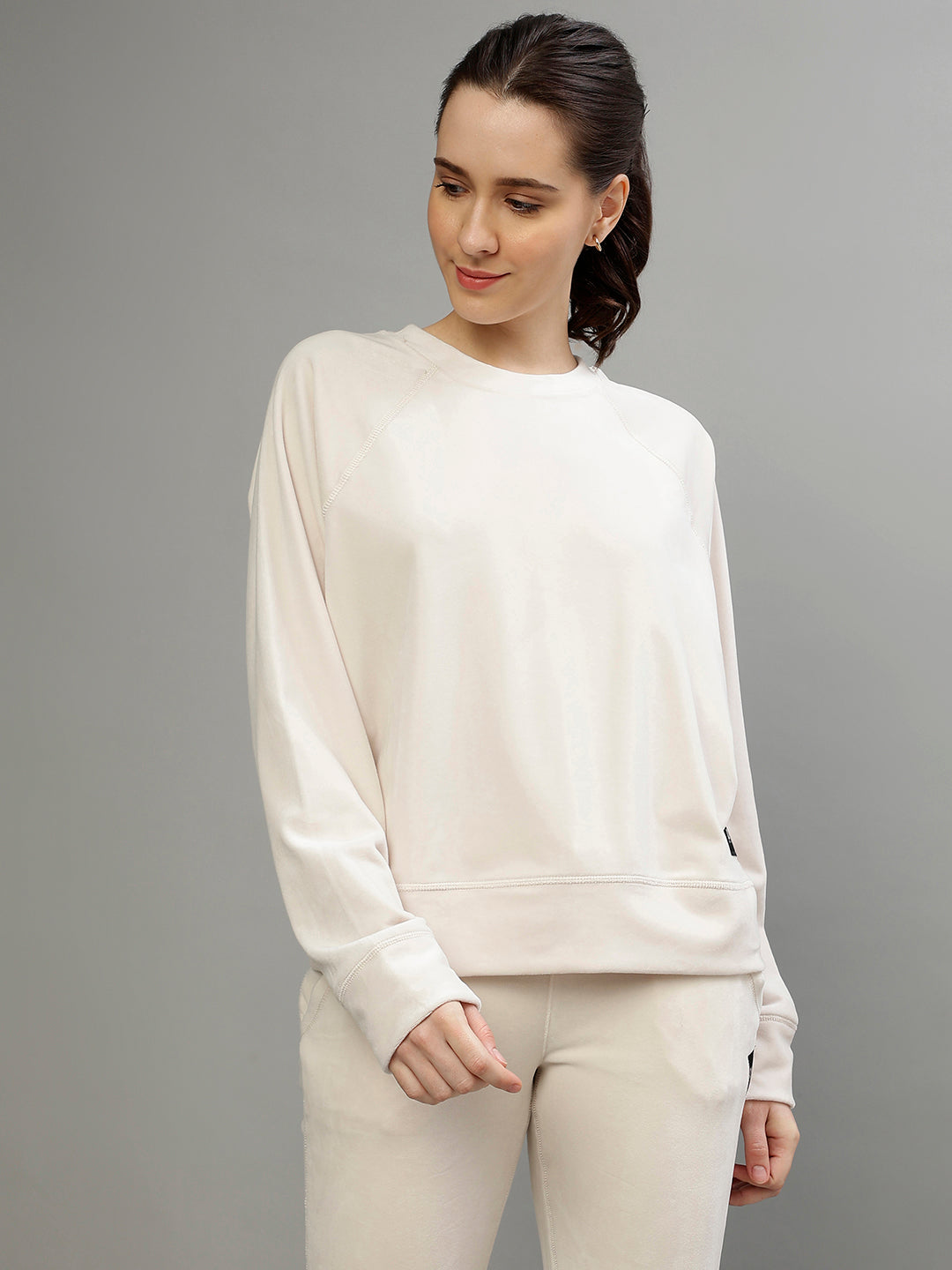 Dkny Women Solid Round Neck Full Sleeves Sweatshirt