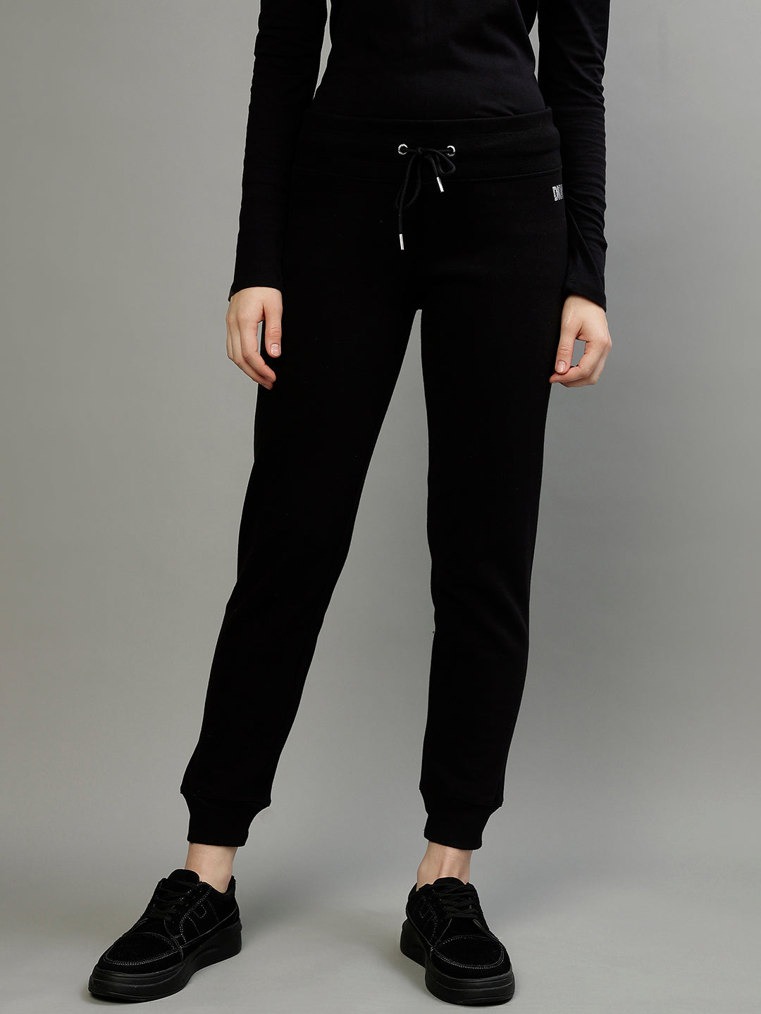 Dkny Women Black Solid Regular Fit Trackpants