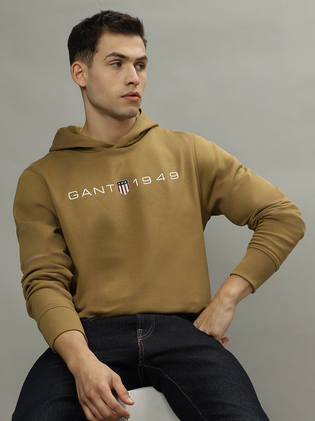 Gant Men Khaki Solid Hooded Long Sleeves Sweatshirts