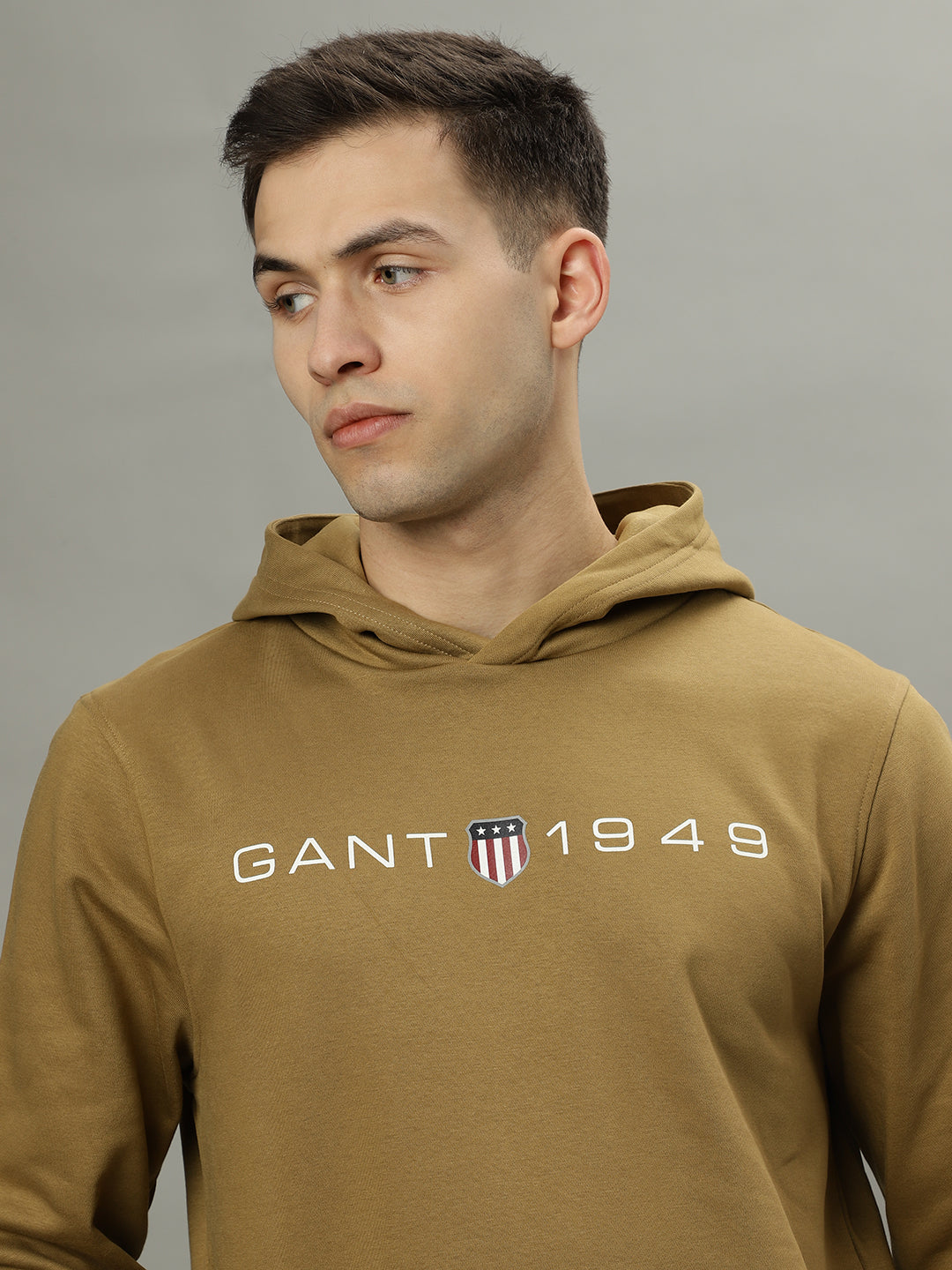 Gant Men Khaki Solid Hooded Long Sleeves Sweatshirts