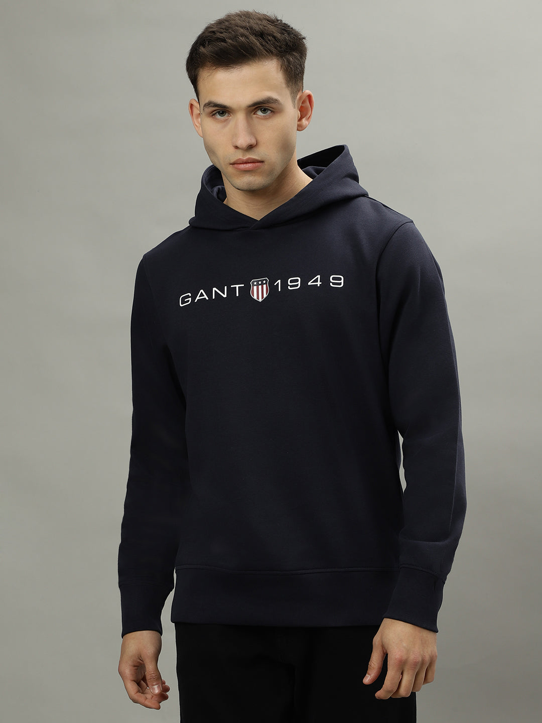 Gant Men Navy Blue Solid Hooded Long Sleeves Sweatshirts