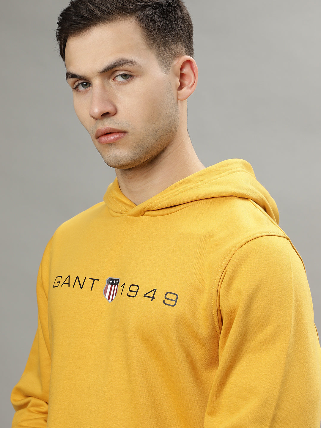 Gant Men Yellow Solid Hooded Long Sleeves Sweatshirts