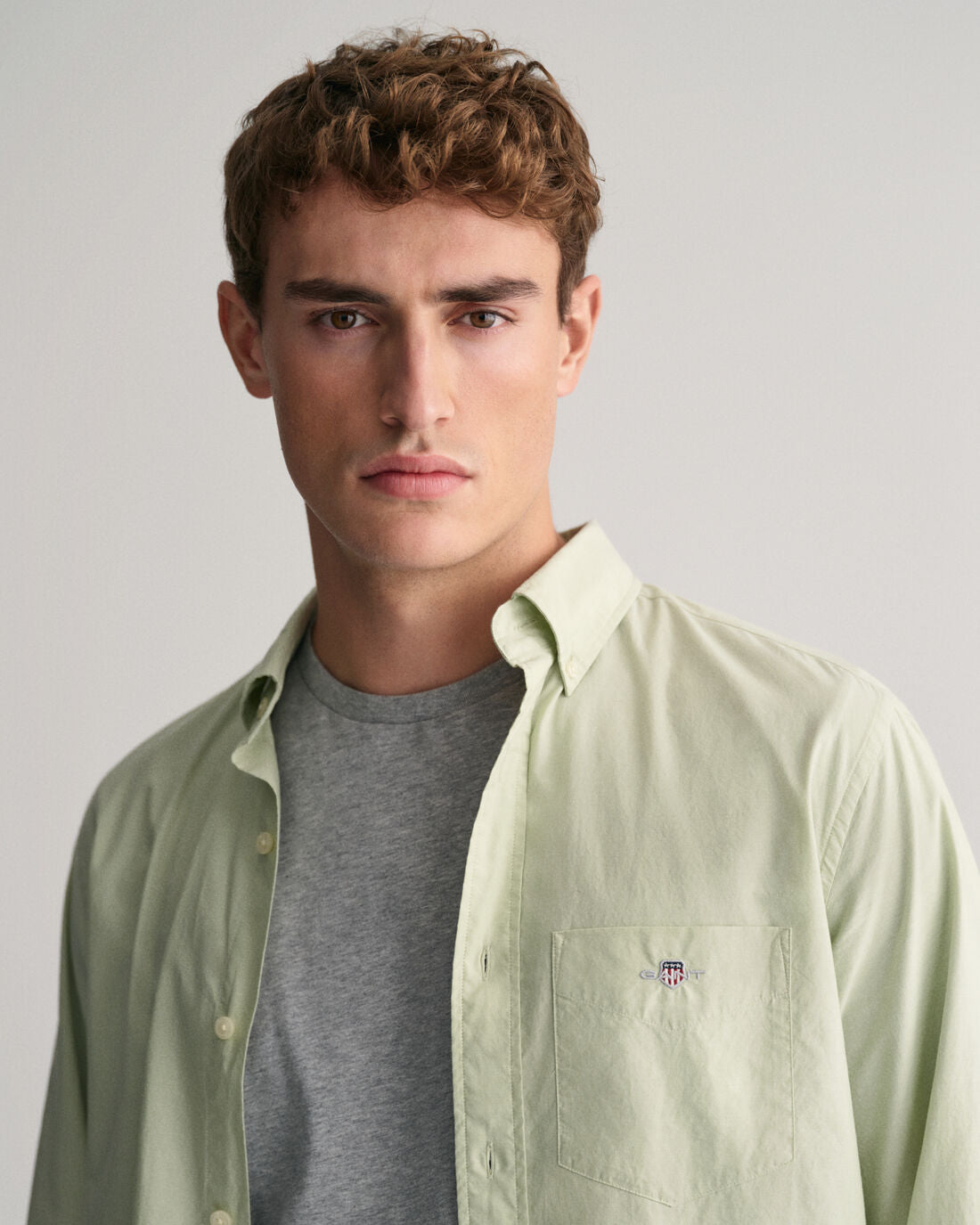 Gant Men Green Solid Spread Collar Long Sleeves Shirt