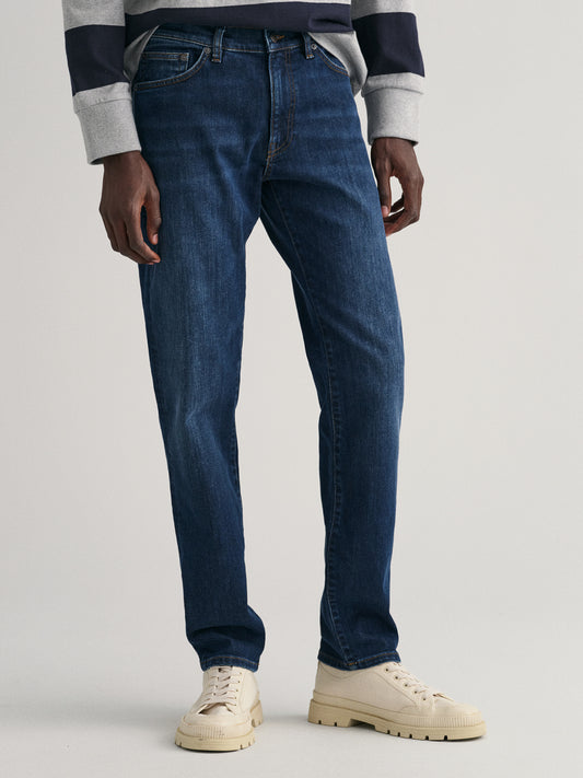 Gant Men Solid Slim Fit Jeans