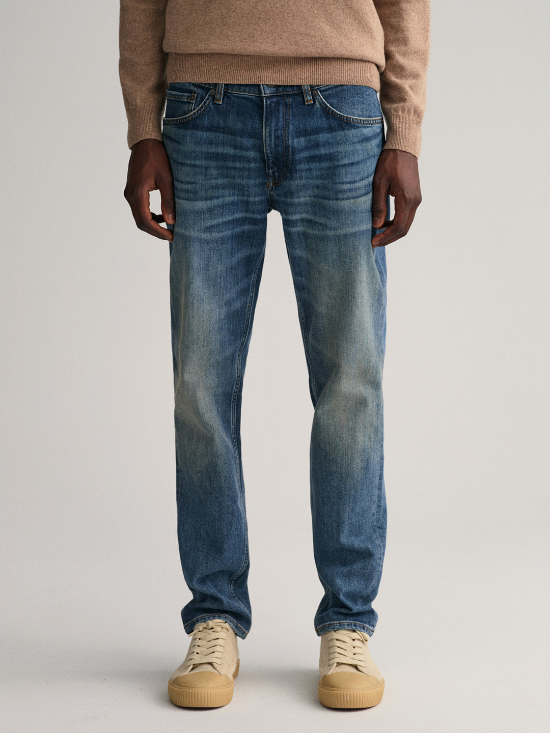 Gant Men Solid Slim Fit Jeans