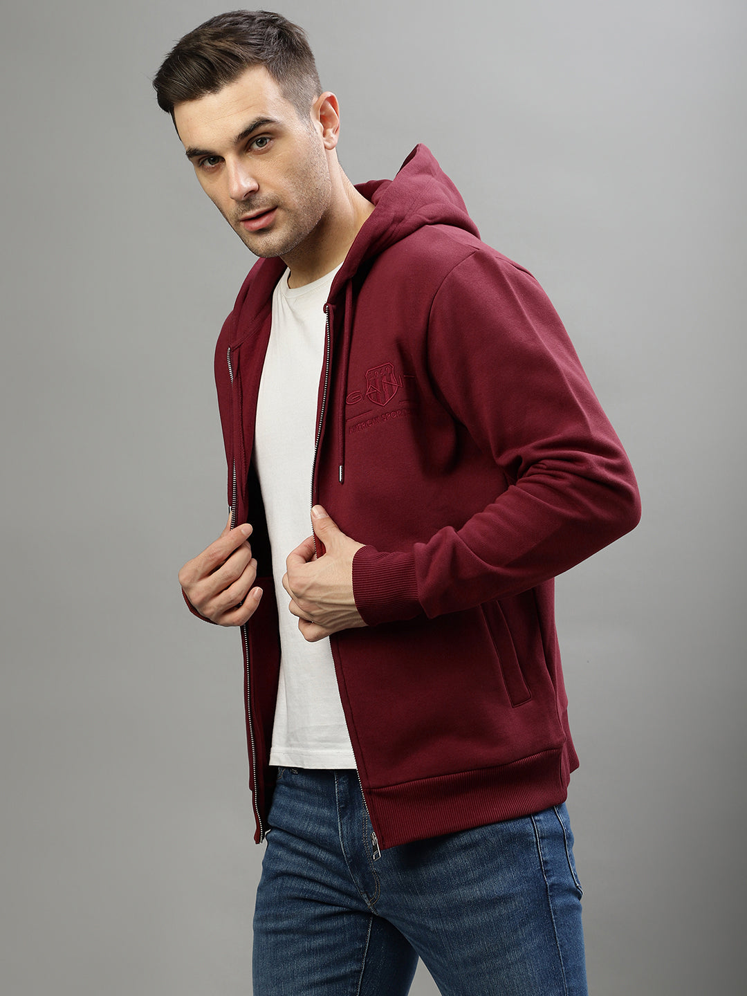 Gant Men Solid Hooded Full Sleeves Sweatshirt