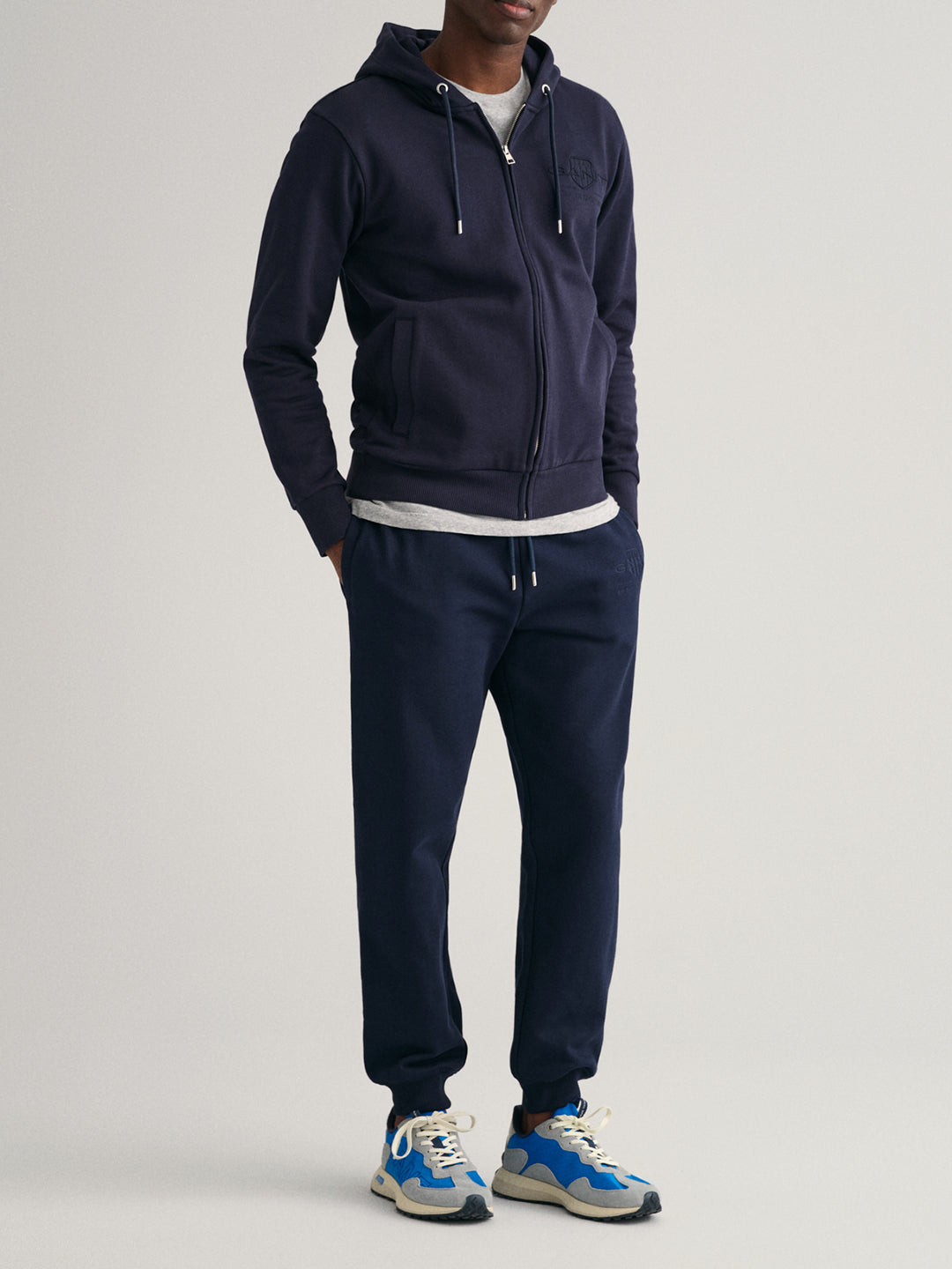 Gant Men Solid Regular Fit Sweatpant