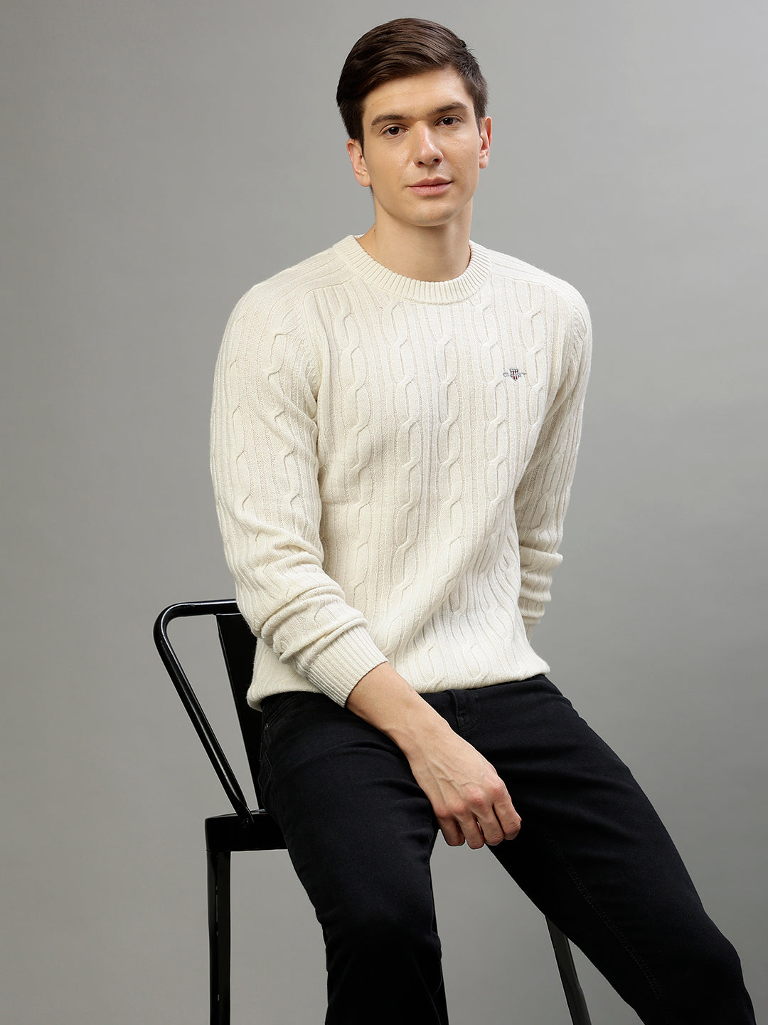 Gant Men Solid Round Neck Long Sleeves Sweater