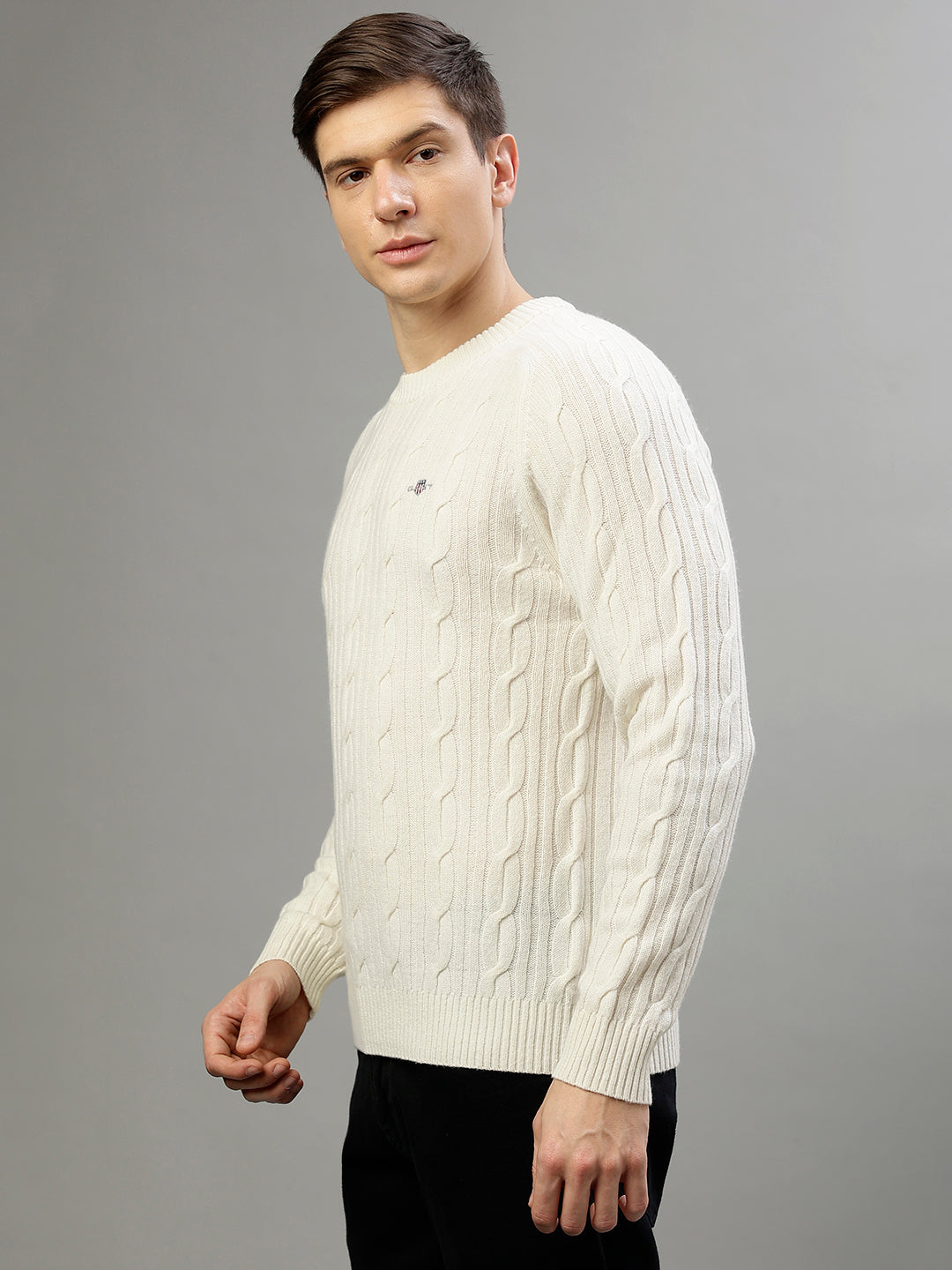 Gant Men Solid Round Neck Long Sleeves Sweater