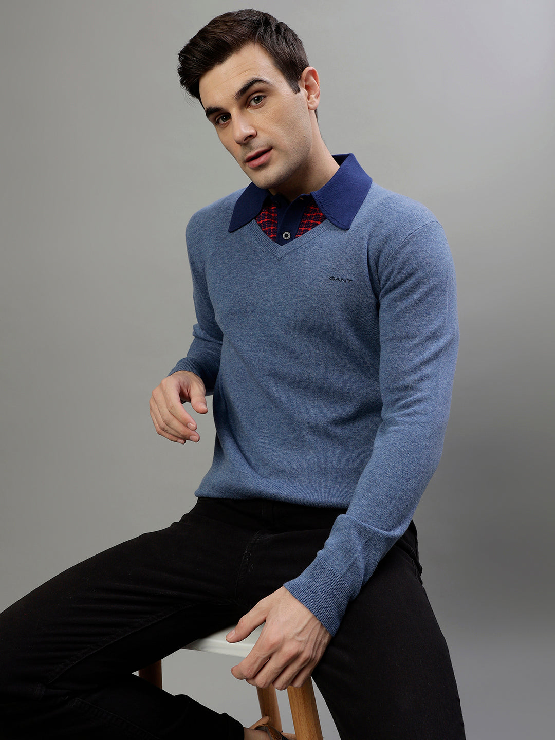 Gant Solid Blue Melange V Neck Full Sleeve Sweater