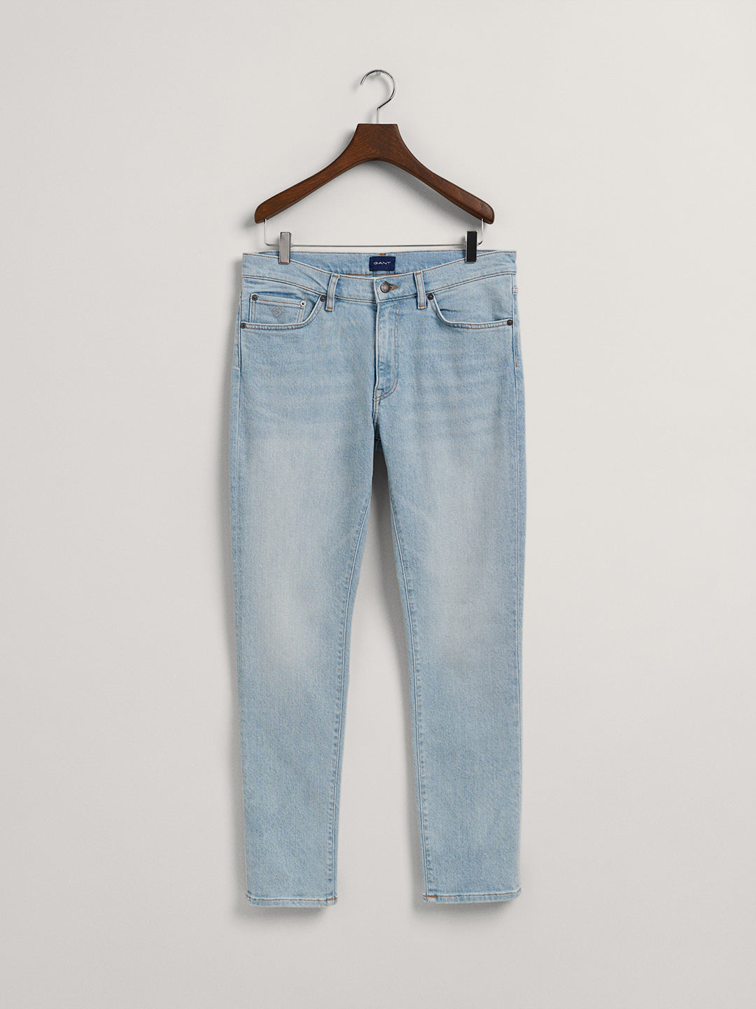 Gant Men Mid-Rise Slim Fit Heavy Fade Jeans