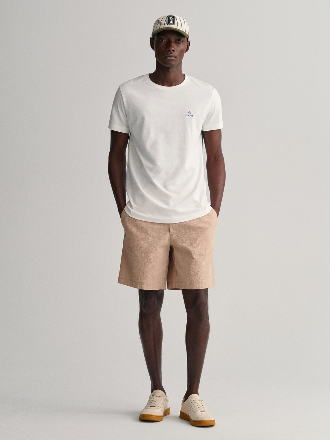 Gant White Contrast Logo Regular Fit T-Shirt