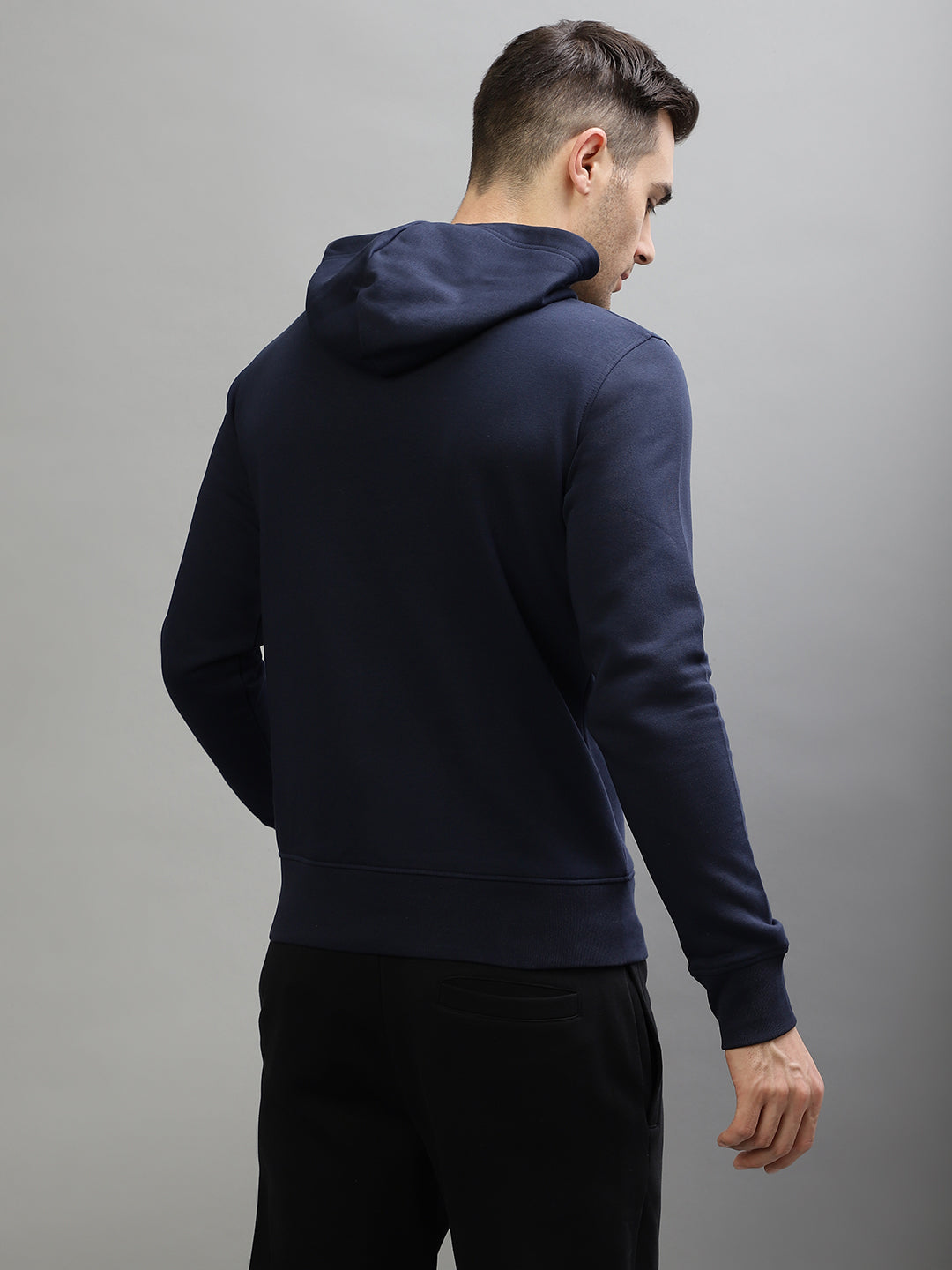 Gant Men Solid Hooded Full Sleeves Sweatshirt