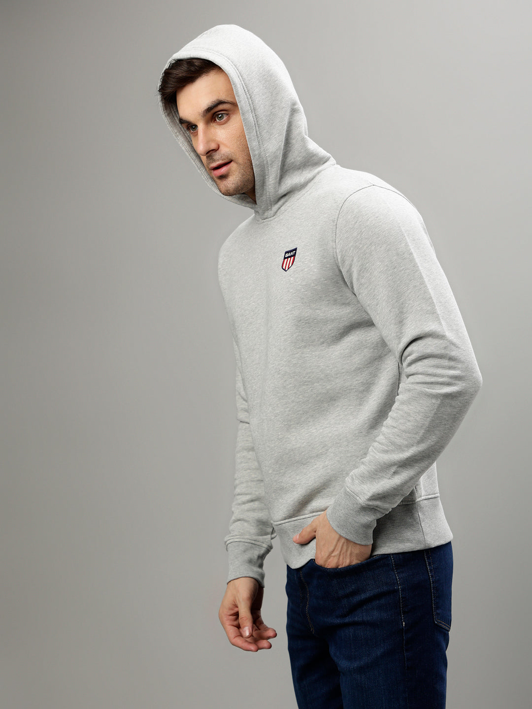 Gant Men Solid Hooded Full Sleeves Sweatshirt