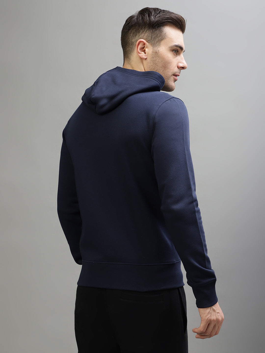 Gant Men Solid Hooded Full Sleeves Sweatshirt