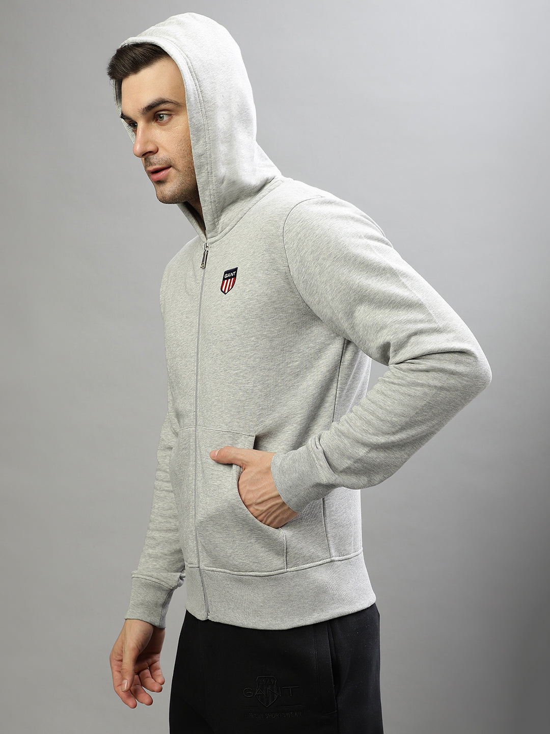 Gant Men Solid Hooded Full Sleeves Sweatshirt