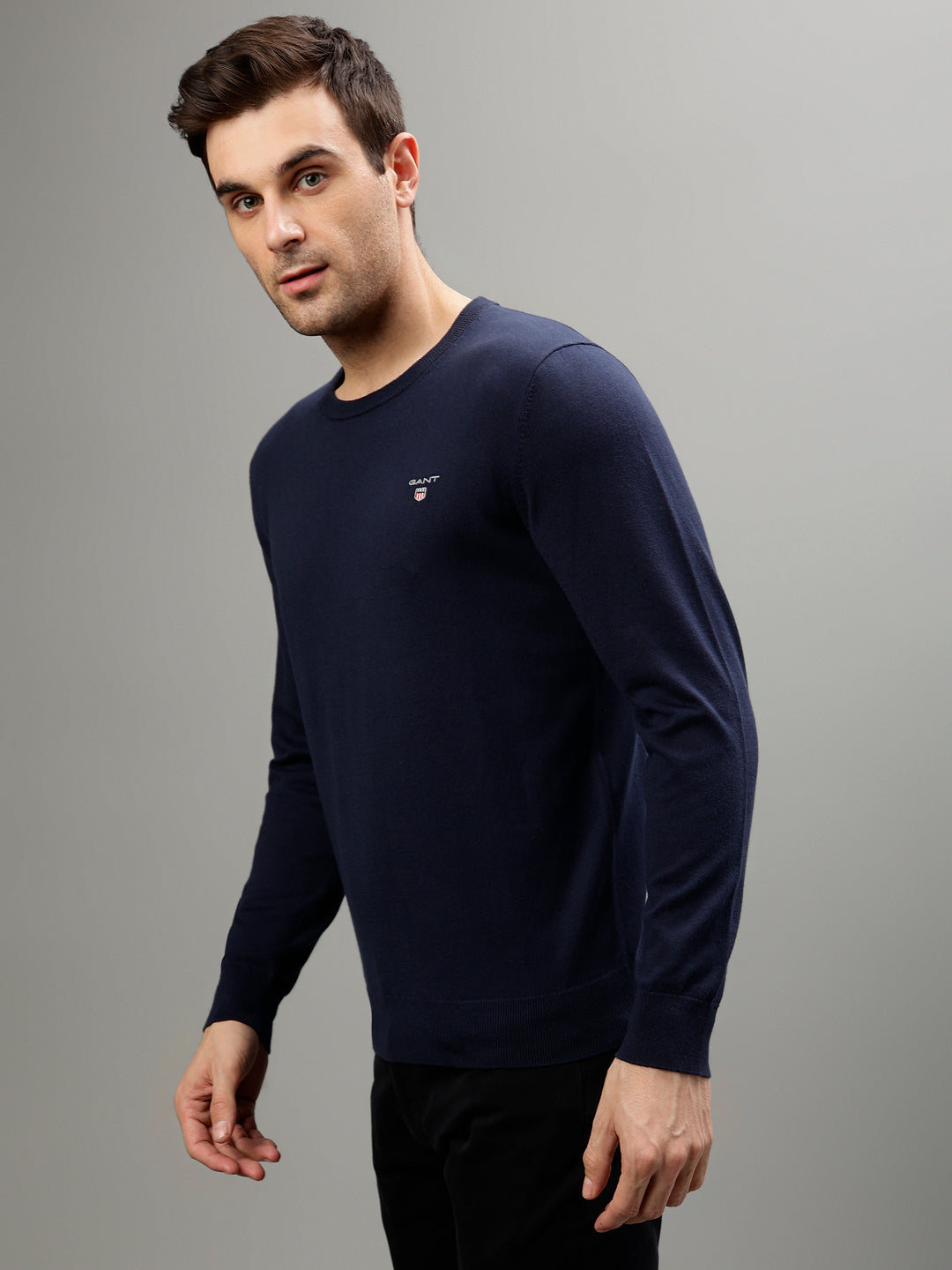 Gant Men Solid Round Neck Long Sleeves Sweater