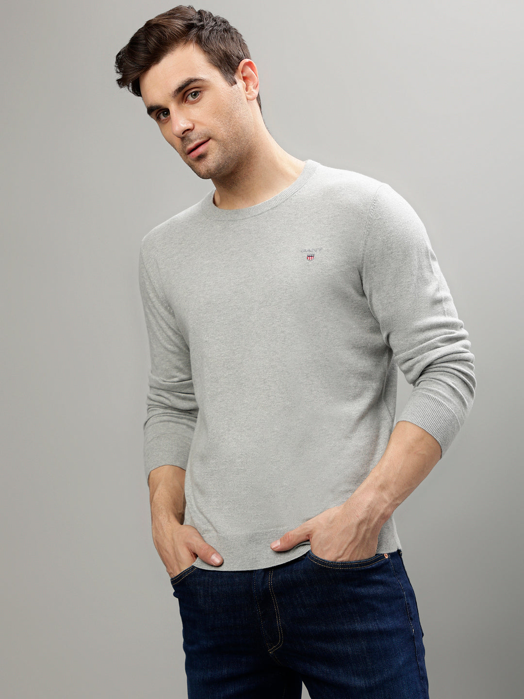 Gant Men Solid Round Neck Long Sleeves Sweater