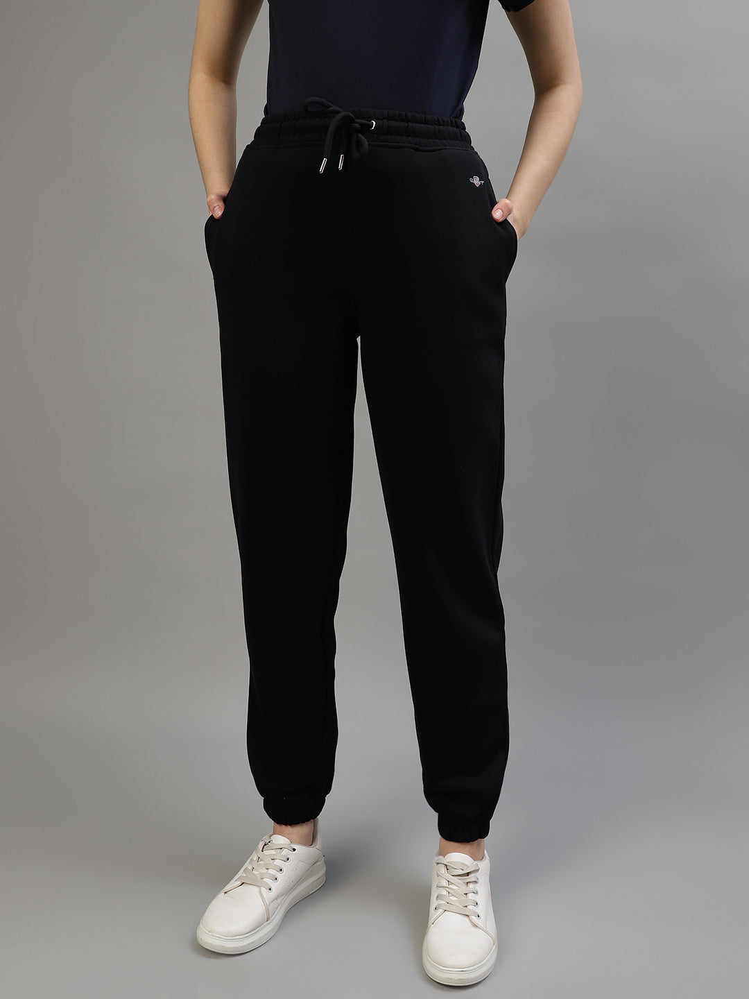 Gant Women Black Solid Relaxed Fit Trackpants