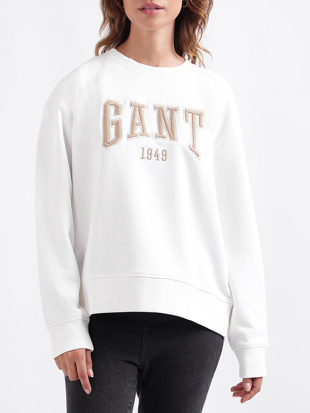 Gant Women Solid Full Sleeves Round Neck Sweatshirt