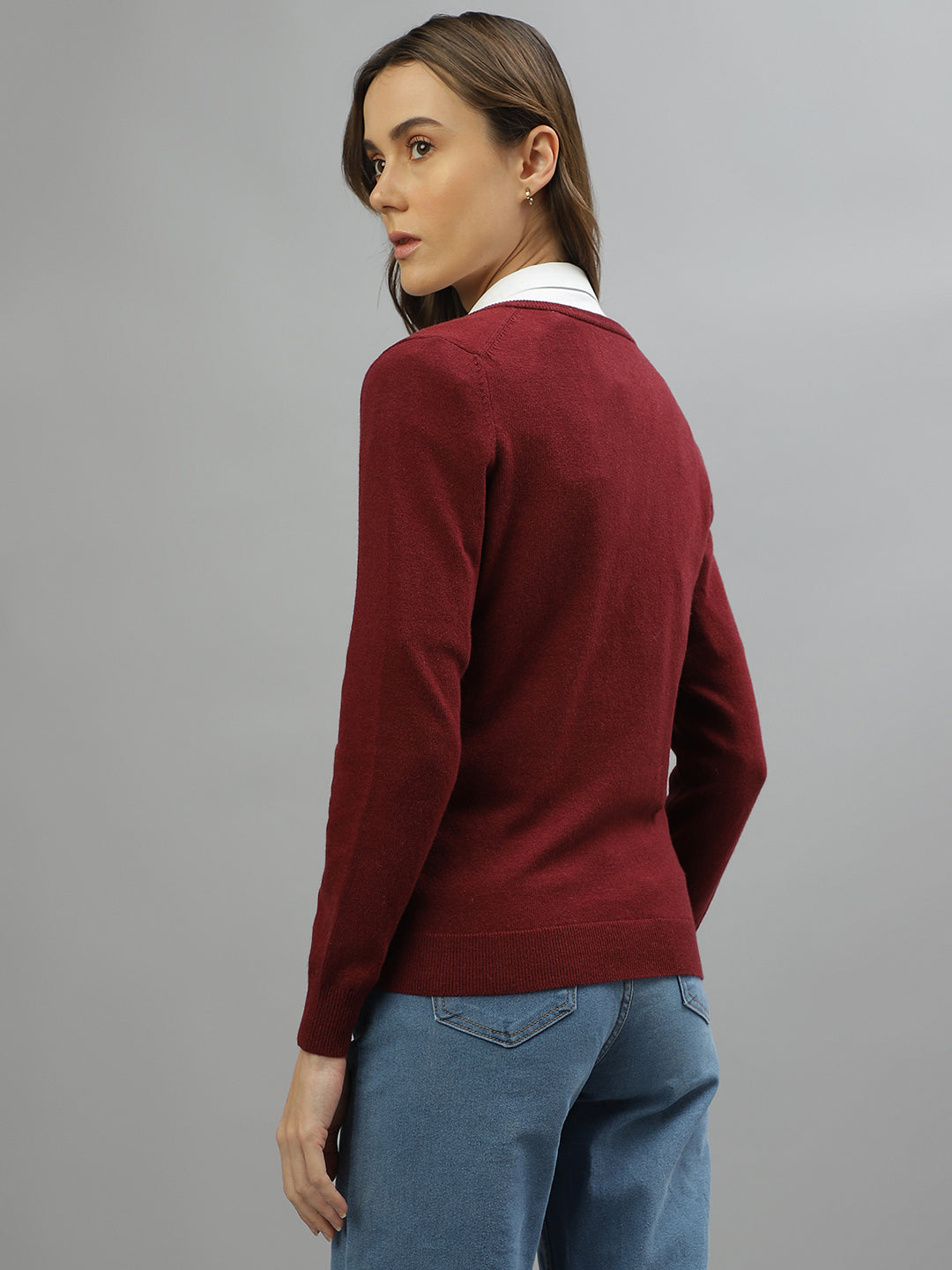 Gant Women Solid V-Neck Full Sleeves Sweater