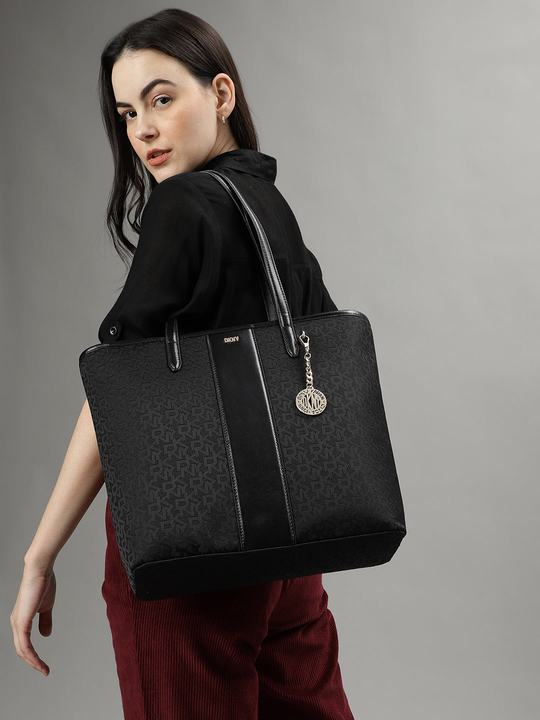 Shop Dkny Women Black Solid Tote Bag Online – Iconic India